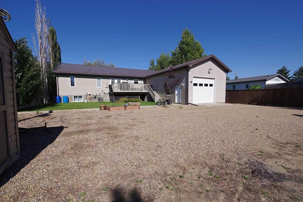 614 3 Street North, Grassy Lake, AB