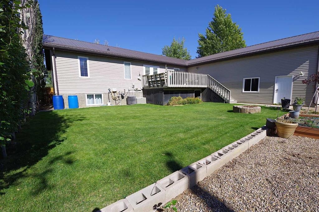 614 3 Street North, Grassy Lake, AB