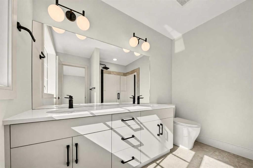 8635 25 Avenue, Coleman, AB