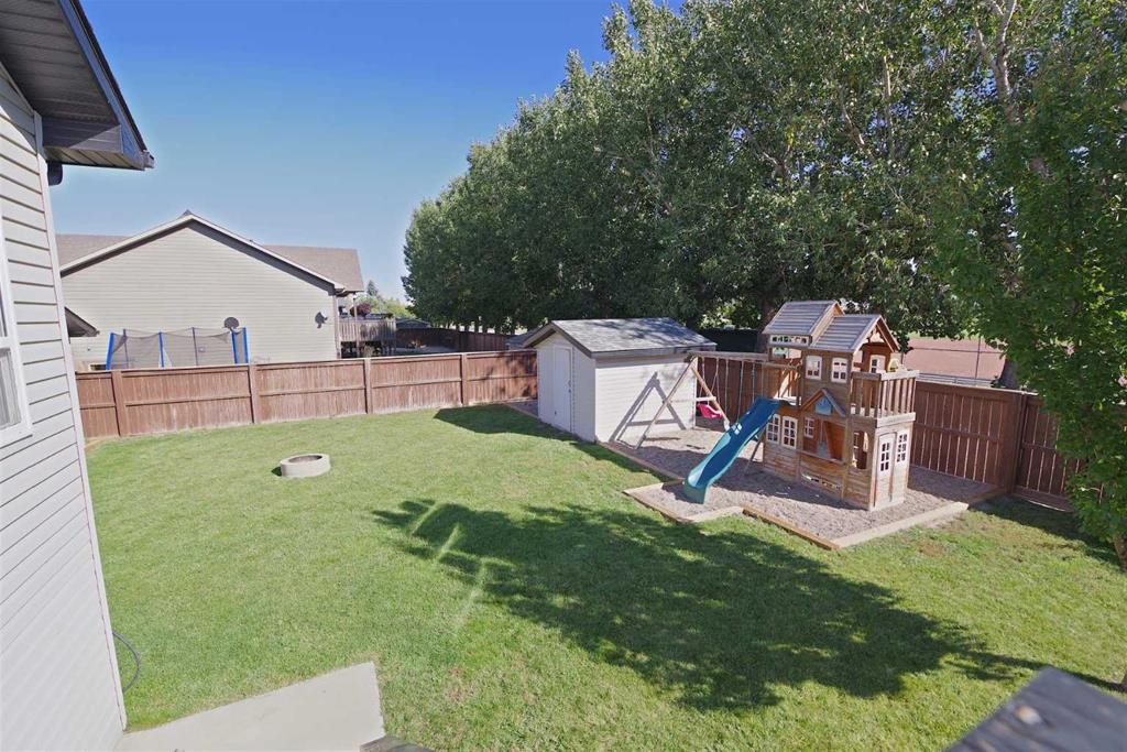 604 6 Street North, Vauxhall, AB