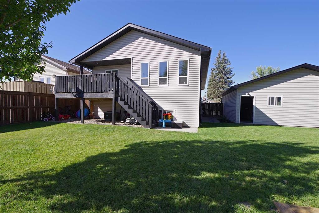 604 6 Street North, Vauxhall, AB