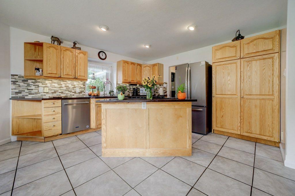 6018 16 Avenue, Coleman, AB