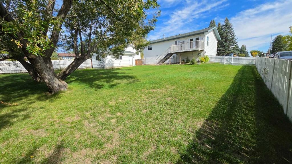 801 1 Street Ne, Milk River, AB