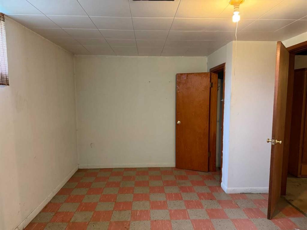 10- 192061 Hwy 25, Turin, AB