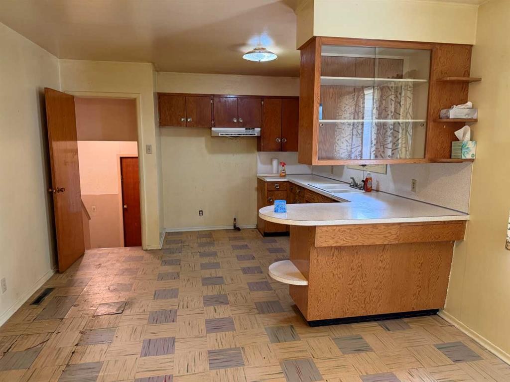 10- 192061 Hwy 25, Turin, AB