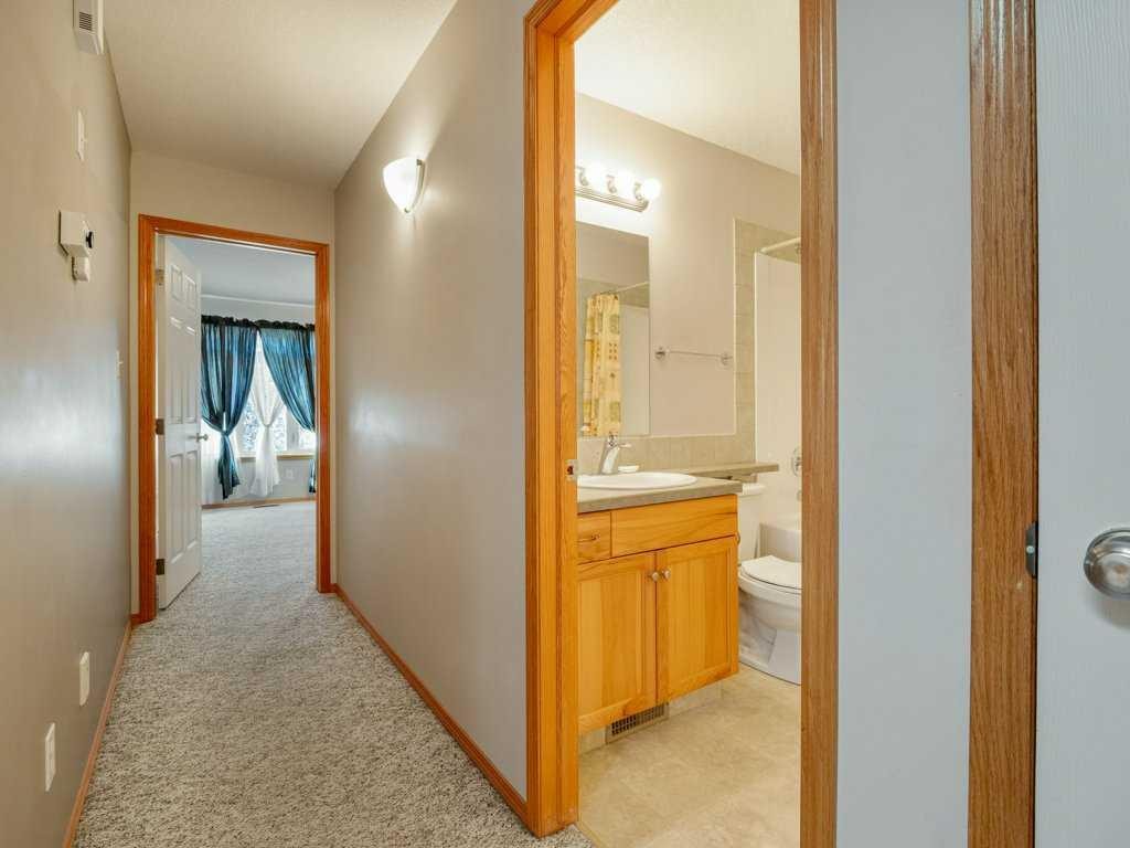 83 Rivergreen Road West, Lethbridge, AB