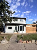 306 47 Avenue WESTClaresholm, AB T0L 0T0