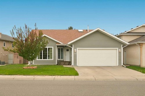 115 Cougar Road NORTH Lethbridge, AB T1H 6P8
