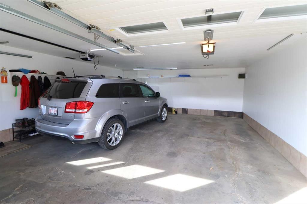 704 1 Ave, Vauxhall, AB