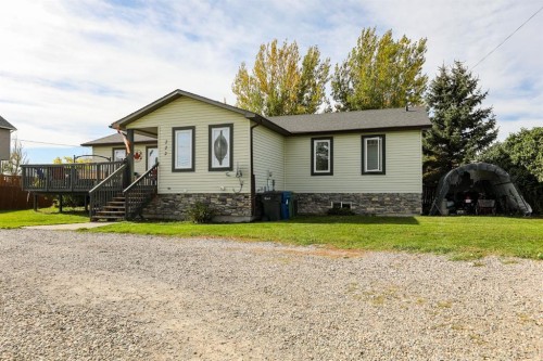 222 S 3 Street WEST Magrath, AB T0K 1J0