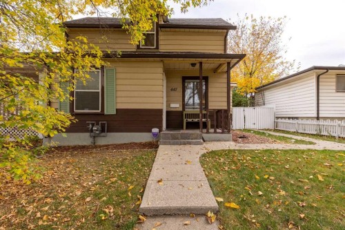 447 20 Street NORTH Lethbridge, AB T1H 3N2