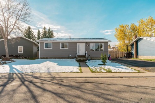 460 4 Avenue EAST Cardston, AB T0K 0K0