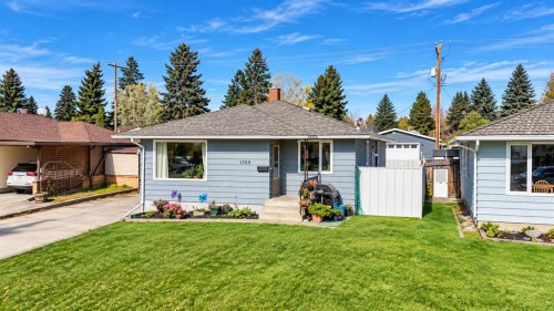 1709 15 Avenue SOUTH Lethbridge, AB T1K 0W8