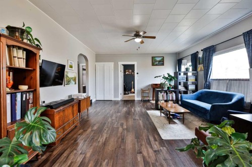 470 22 Street  Fort Macleod, AB T0L 0Z0