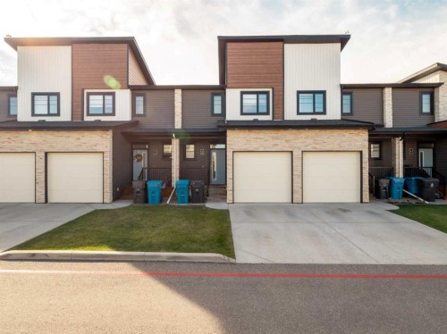 4-450 Highlands Boulevard WEST Lethbridge, AB T1J 5K5