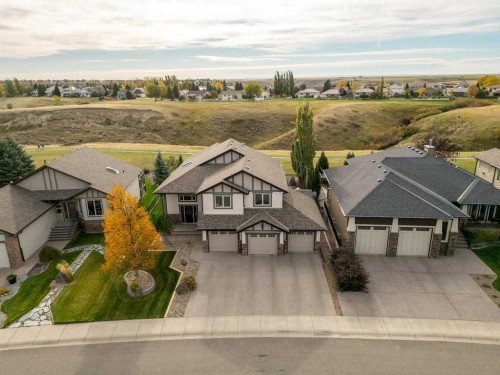 56 Canyoncrest Point WEST Lethbridge, AB T1K 7Y4