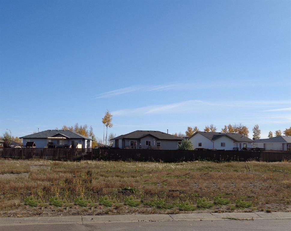 5 Balsam Avenue, High Level, AB