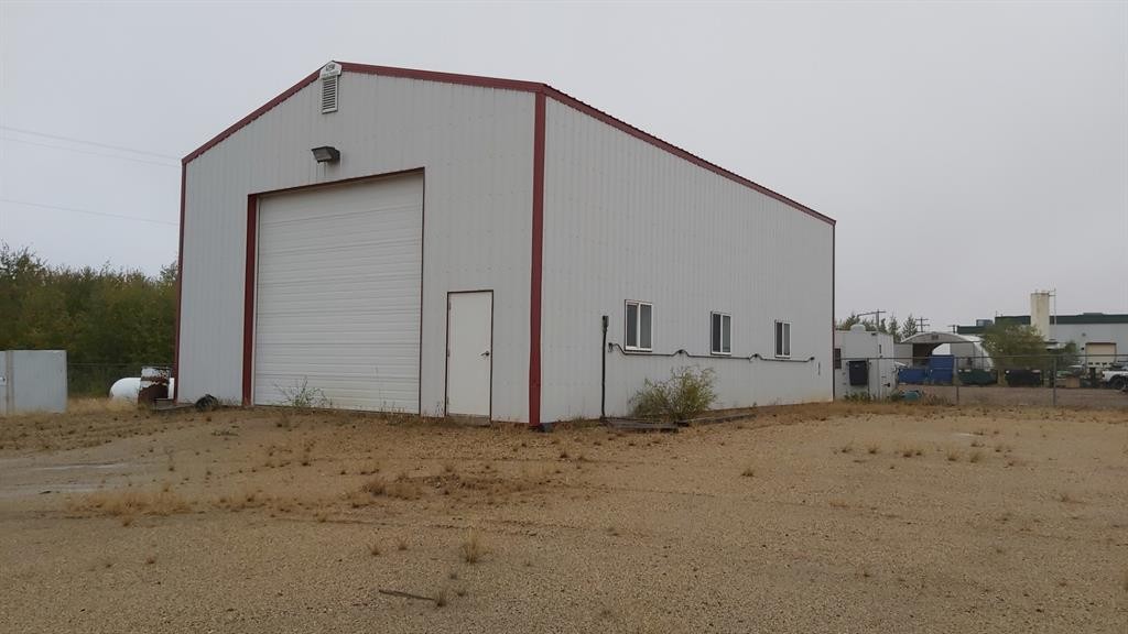 4810 & 4812 37 Avenue, Valleyview, AB