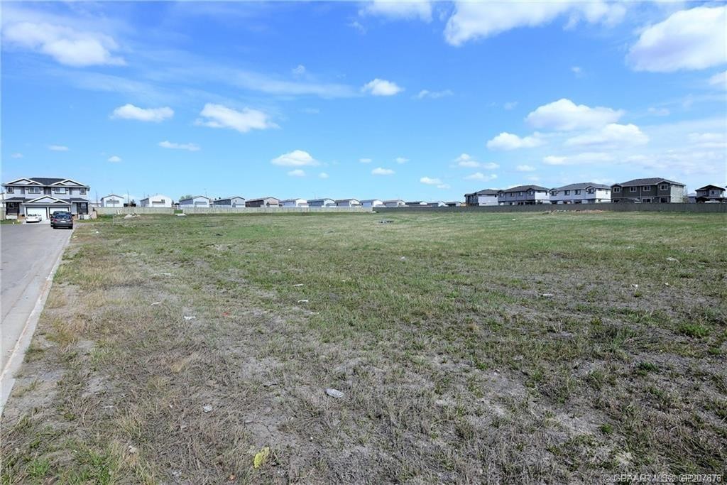 10255 86 Street, Grande Prairie, AB