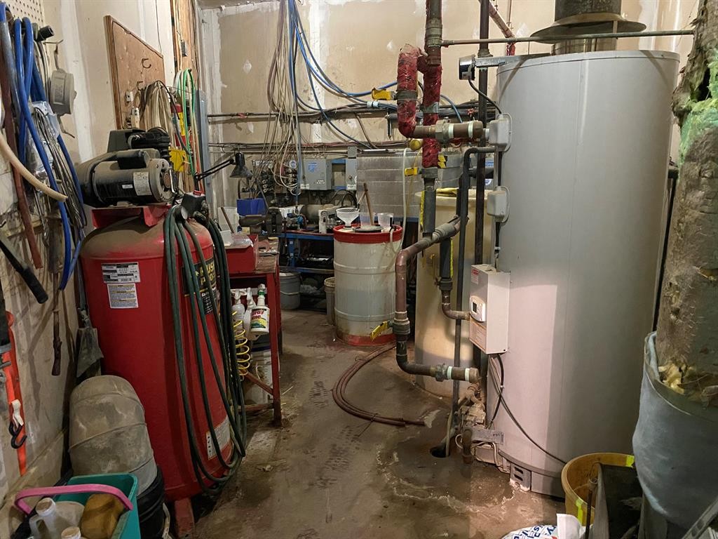 4818 Hwy 49, Spirit River, AB