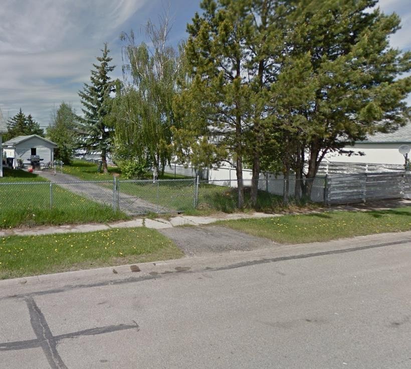 9820 99 Street, Wembley, AB