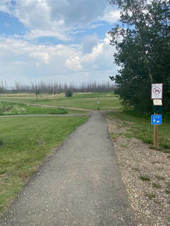 104-4Th Avenue Ne, Mclennan, AB