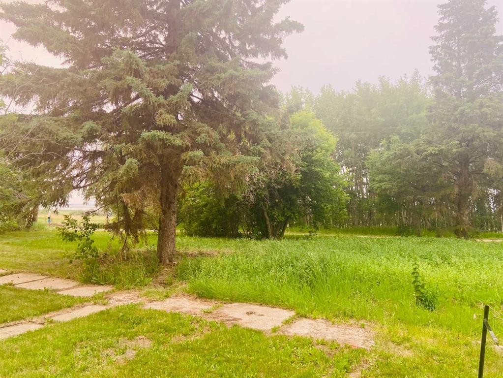 104-4Th Avenue Ne, Mclennan, AB