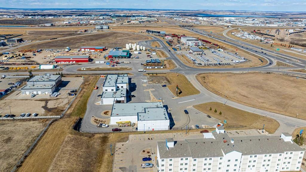 3-15502B 101 Street, Clairmont, AB