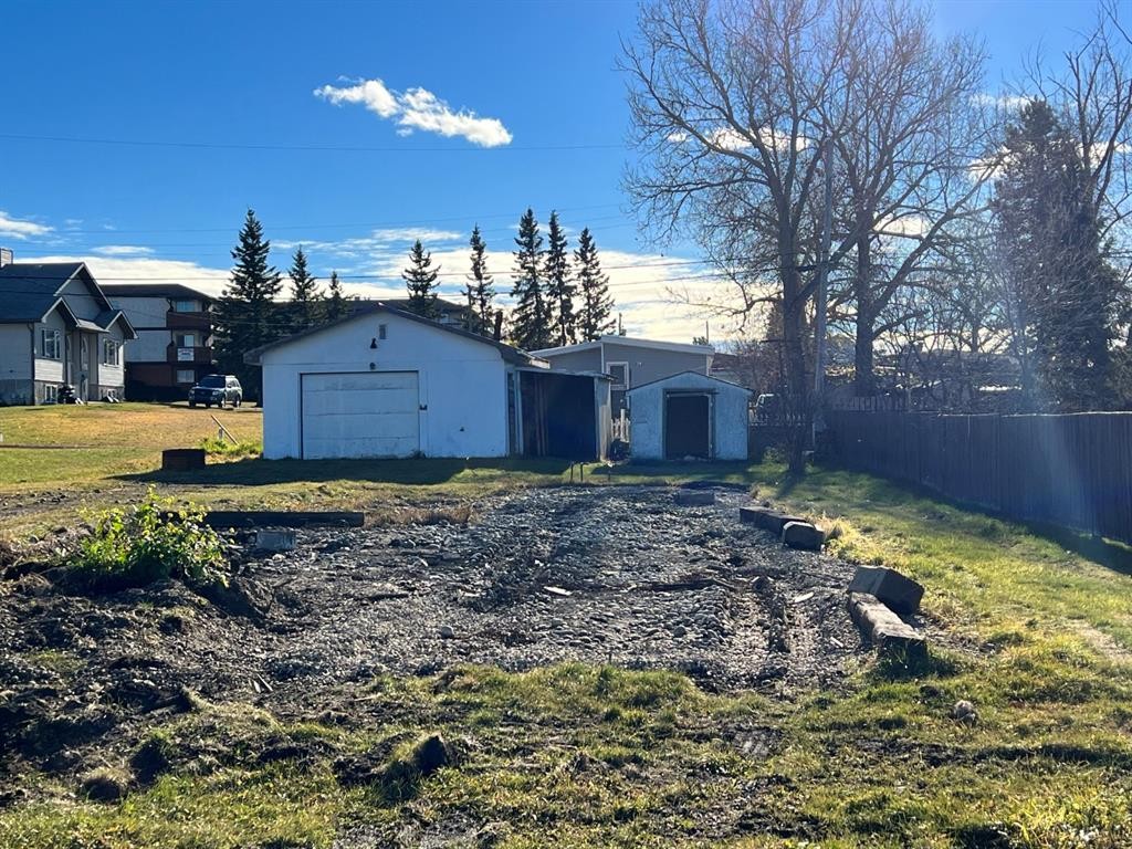 5004 52 Avenue, Valleyview, AB