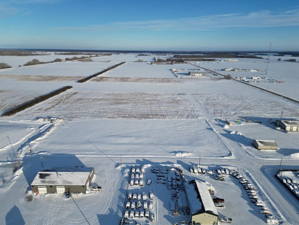 10122 113 Ave, La Crete, AB