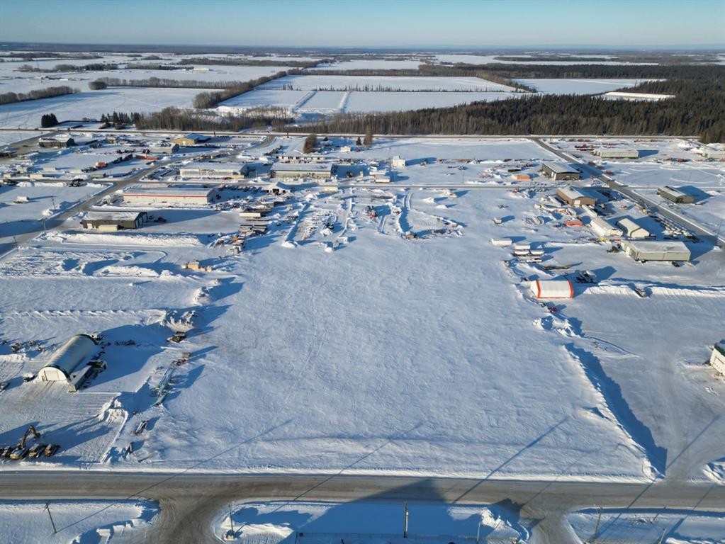 9402 102 Ave, La Crete, AB