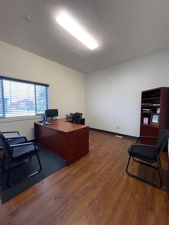 5200-50 Street, High Prairie, AB