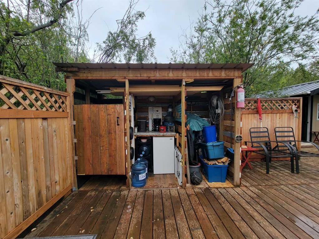 101A Hwy 2, Faust, AB