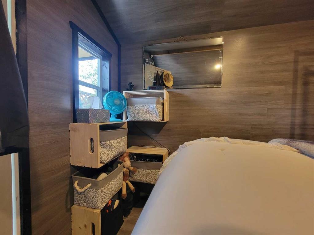 101A Hwy 2, Faust, AB