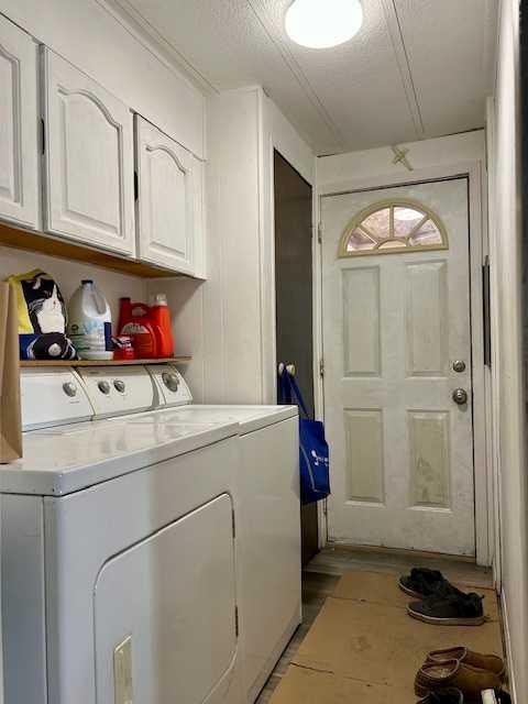 4600 53 Avenue, Grimshaw, AB - Indoor Photo Showing Laundry Room