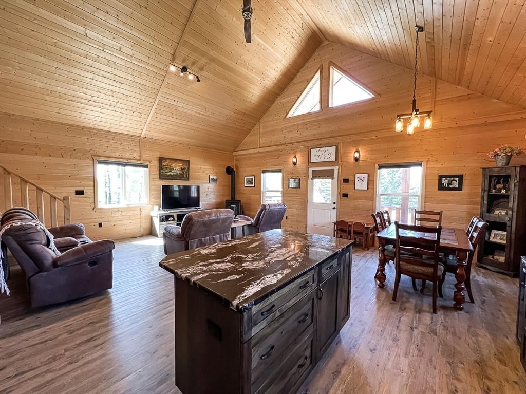 20133 Twp Rd 832, St. Isidore, AB - Indoor