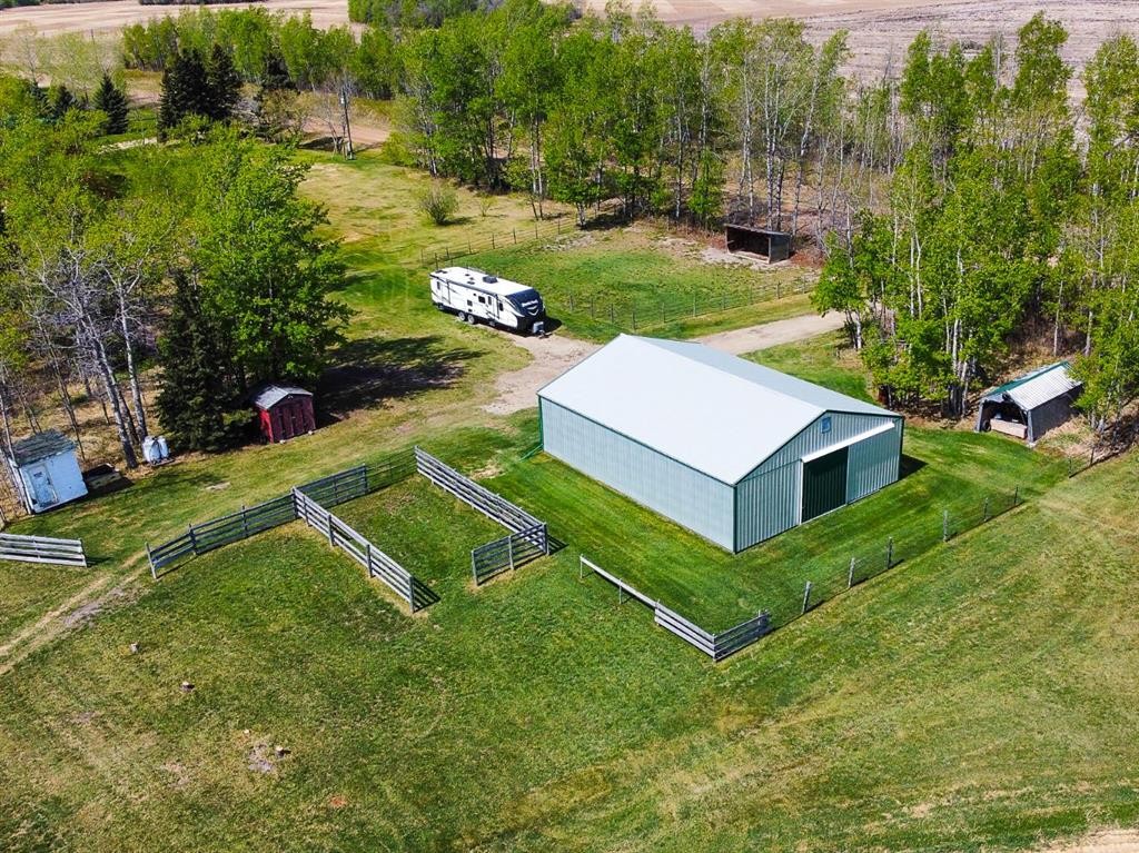 20133 Twp Rd 832, St. Isidore, AB - Outdoor