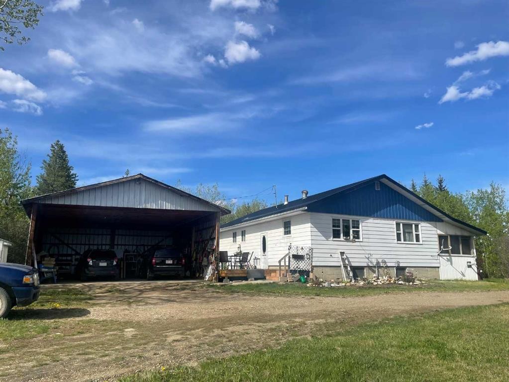 842048 Rge Rd 51, Rural Clear Hills County, AB - Outdoor
