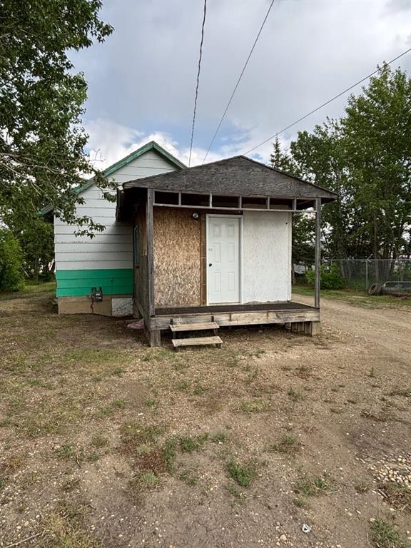 5605 50St, Grimshaw, AB - Outdoor
