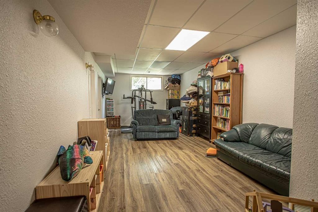 110035 Range Road 183, Rural Mackenzie County, AB - Indoor