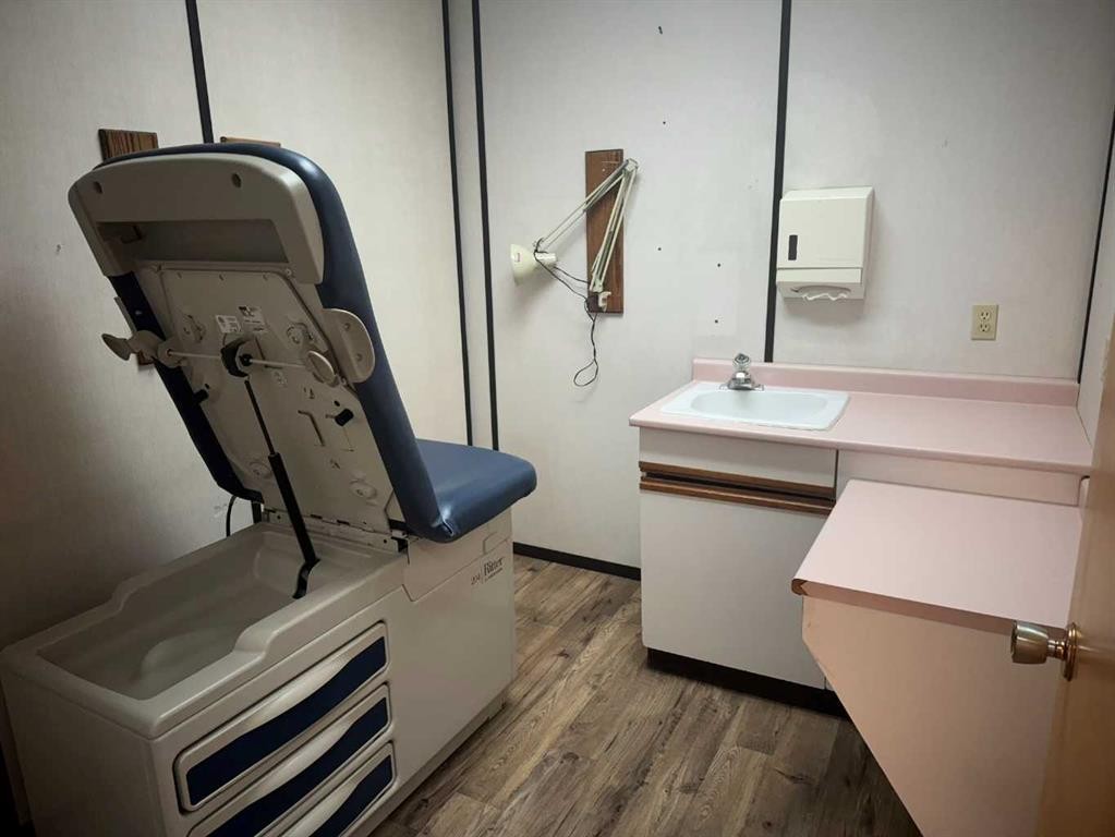 5010 54 Avenue, Grimshaw, AB