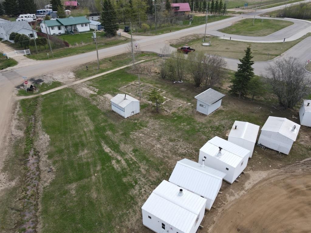 14 Lakeview Drive, Joussard, AB