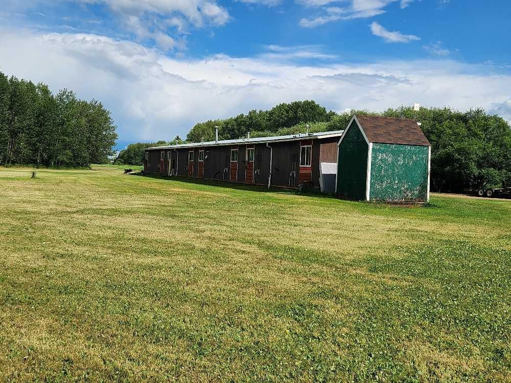 1-8-1504 Railway Avenue, Rural Big Lakes County, AB - Outdoor