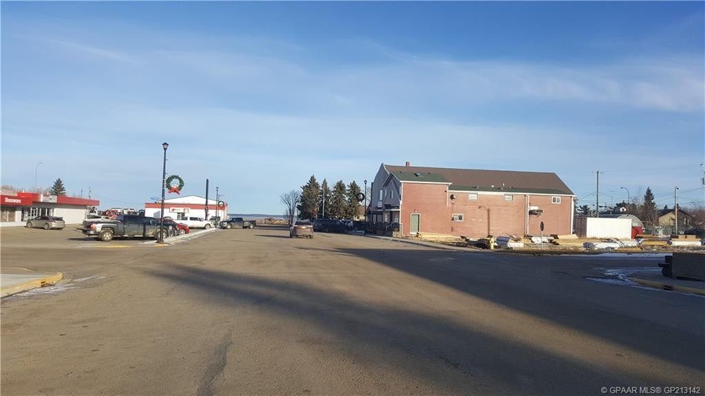 114 Centre Street, Mclennan, AB