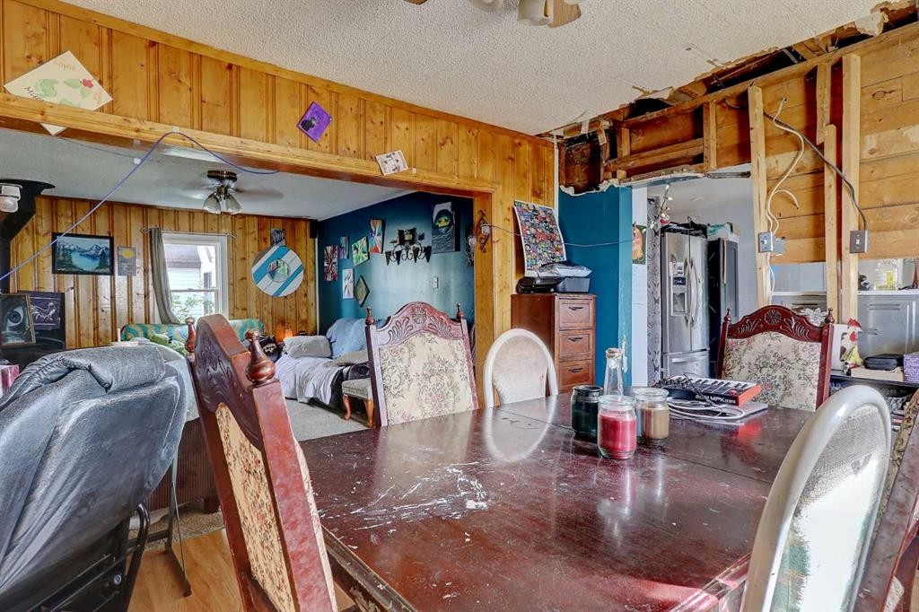 10009 99 Street, Sexsmith, AB - Indoor