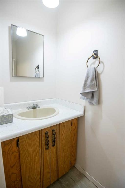 10105 102 Street, La Crete, AB - Indoor Photo Showing Bathroom