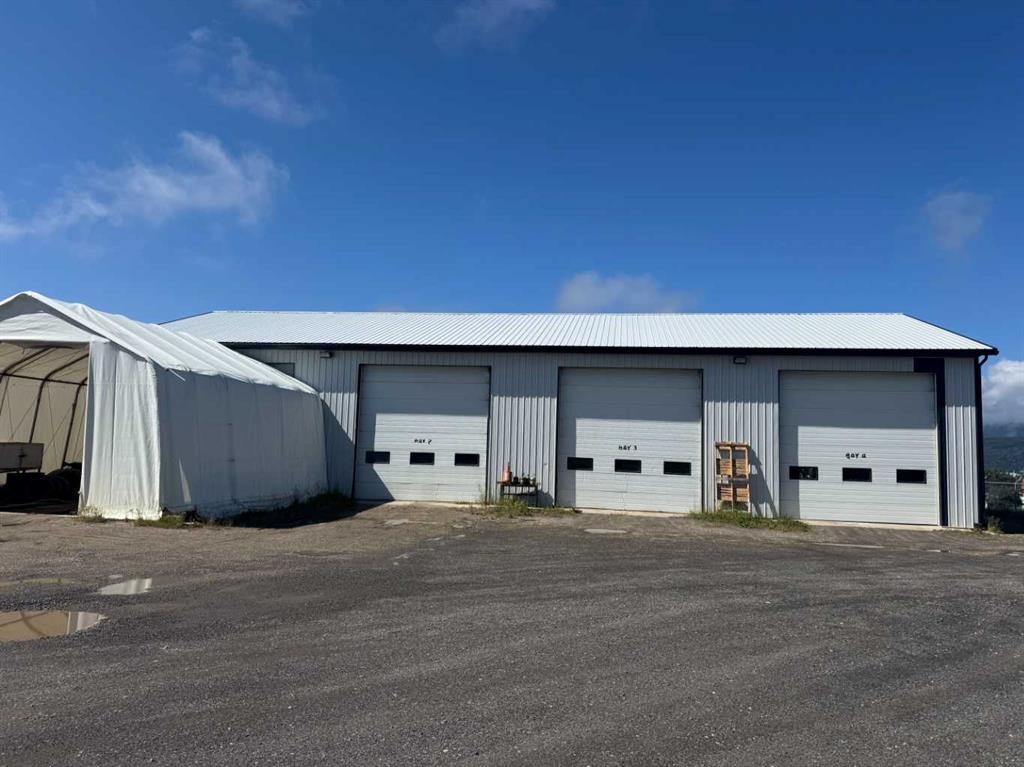 9802 98 Street, Grande Cache, AB