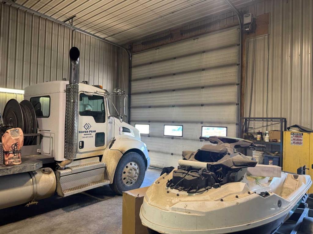 9802 98 Street, Grande Cache, AB