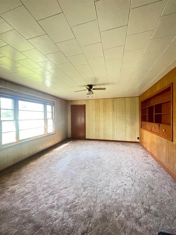 4829 56Th Avenue, High Prairie, AB - Indoor Photo Showing Other Room