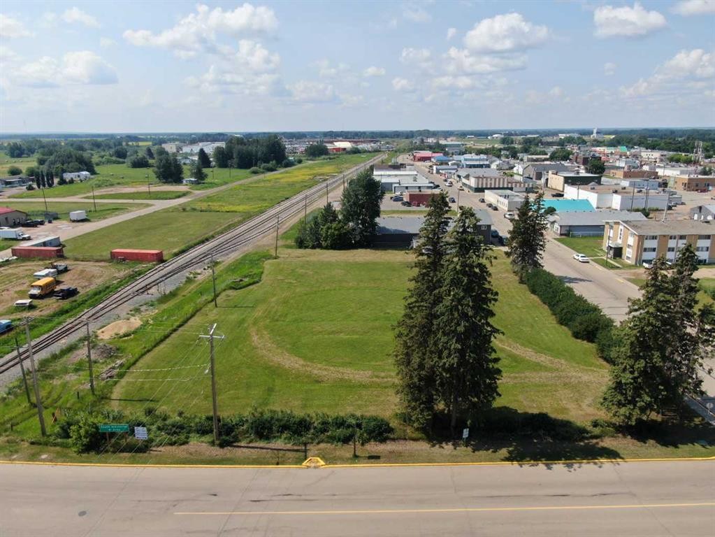 4817-51 Avenue, High Prairie, AB